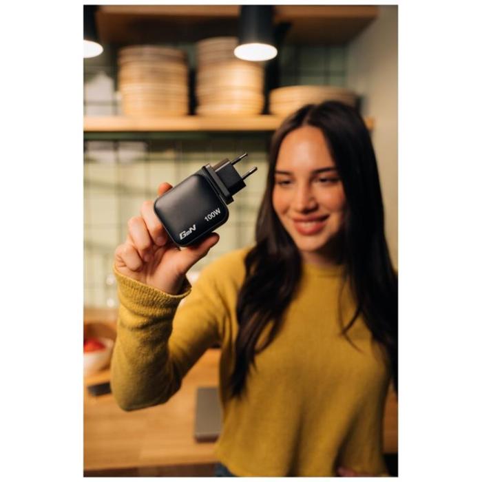 Verbatim - Verbatim Snabbladdare 100W PD 3xUSB-C QC 1xUSB-A GaN Mini - Svart