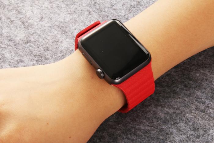 OEM - Magnetisk Watchband till Apple Watch 42mm - Röd