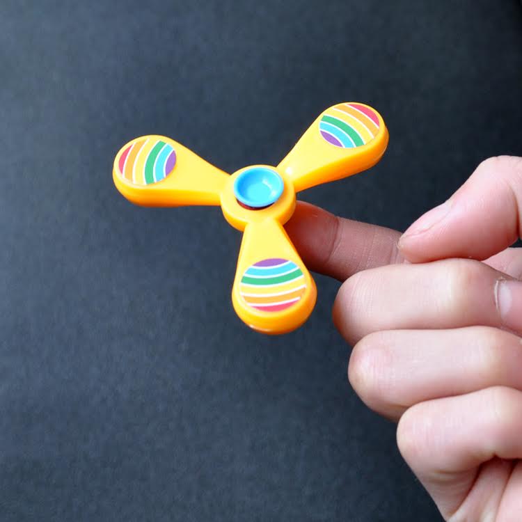 Fidget Spinner
Mini Fidget Spinner - Rainbow