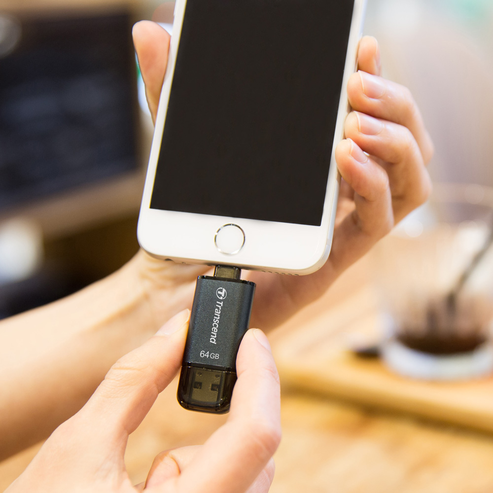 UTGÅTT
Transcend USB-minne med Lightning 64GB - Svart