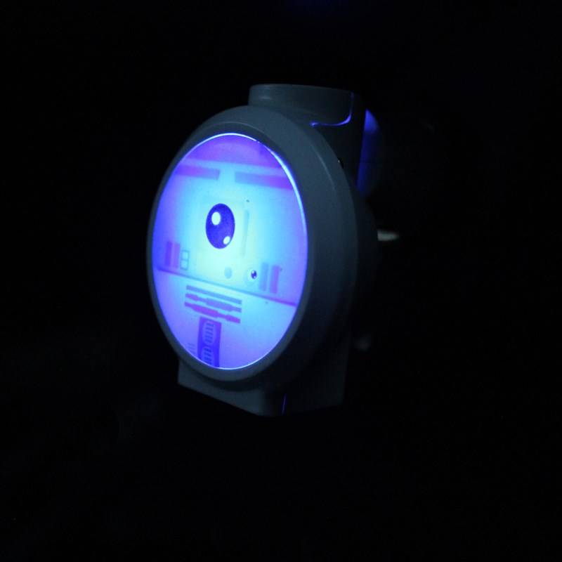 UTGÅTT
STAR WARS Laddare 12-24V 2xUSB 2,1A LED R2D2