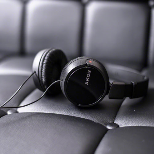 Sony - Sony Headset MDR-ZX110AP - Svart