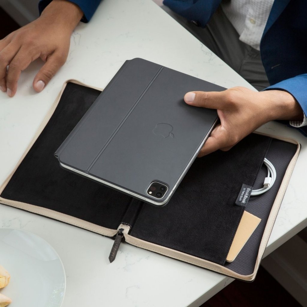Twelve South - Twelve South BookBook Cover Vol. 2 för iPad Pro 2020