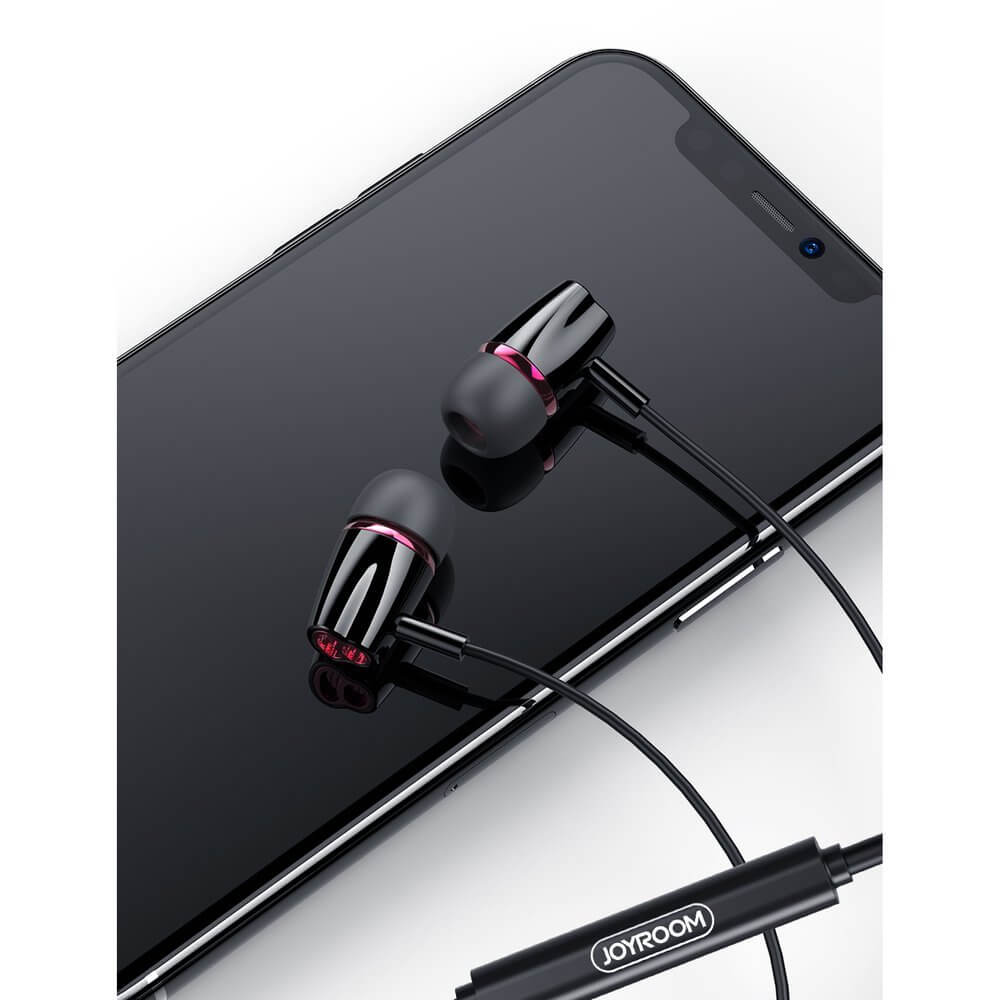 Joyroom
Joyroom in-ear earphones 3.5mm mini jack remote/microphone Svart