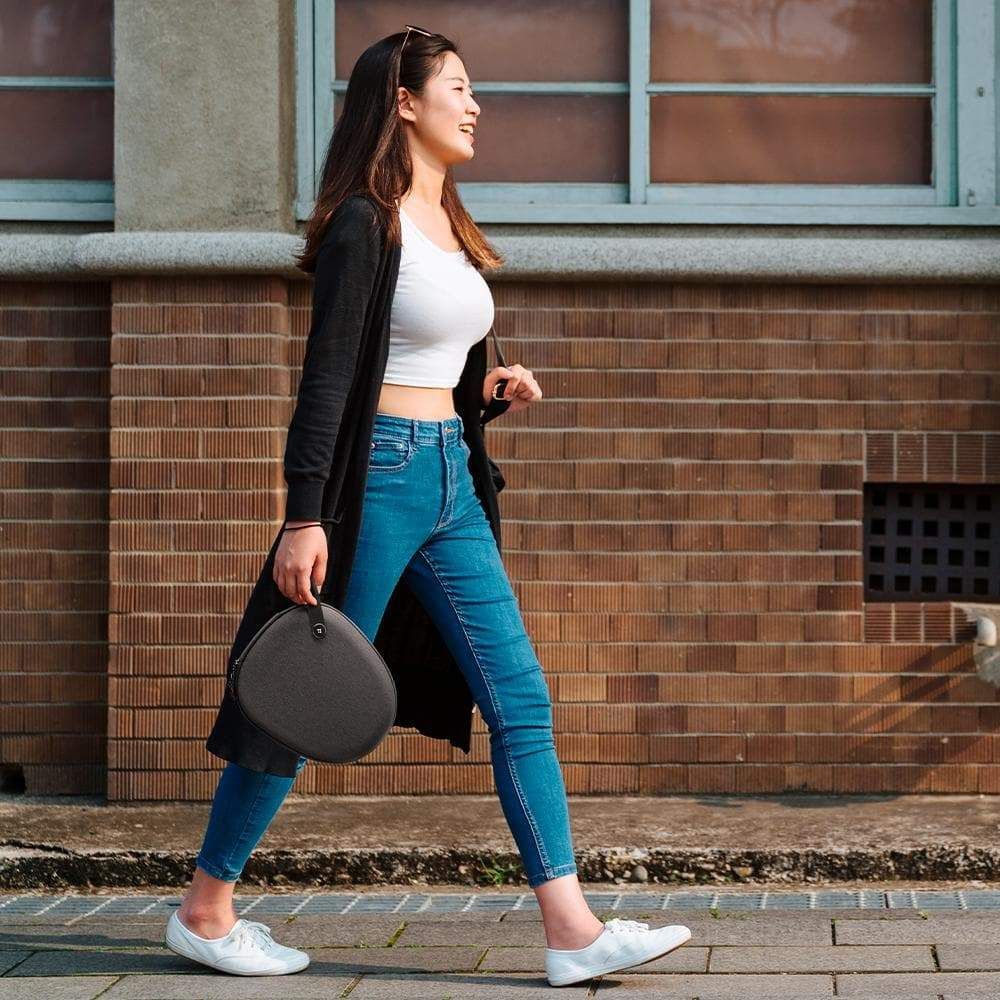 Spigen - Spigen Klasden Pouch Airpods Max - Kolgrå