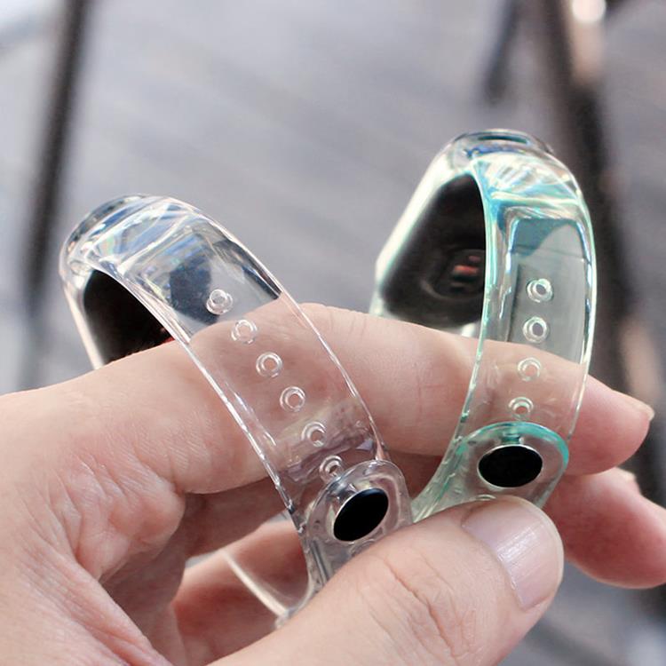 Ruhtel - Silicone Ersättningsarmband till Xiaomi Mi Band 6 / 5 - Svart