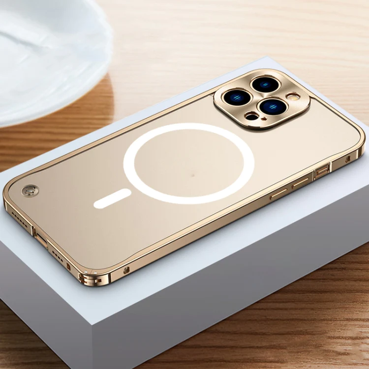 A-One Brand - iPhone 14 Pro Max Skal Magsafe Metall Frame - Guld