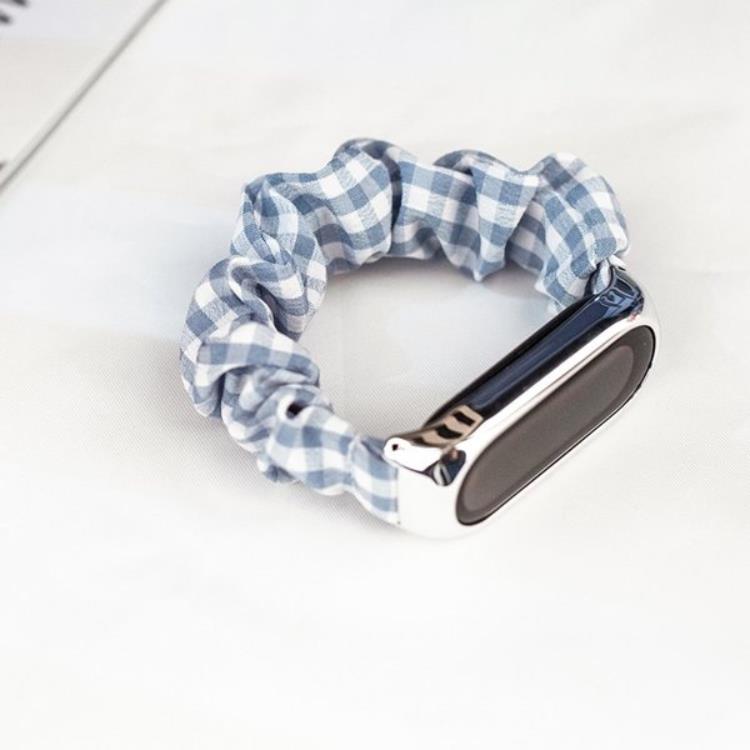 A-One Brand - Xiaomi Mi Band 3/4/5/6 Armband Elastic Scrunchies - Röd